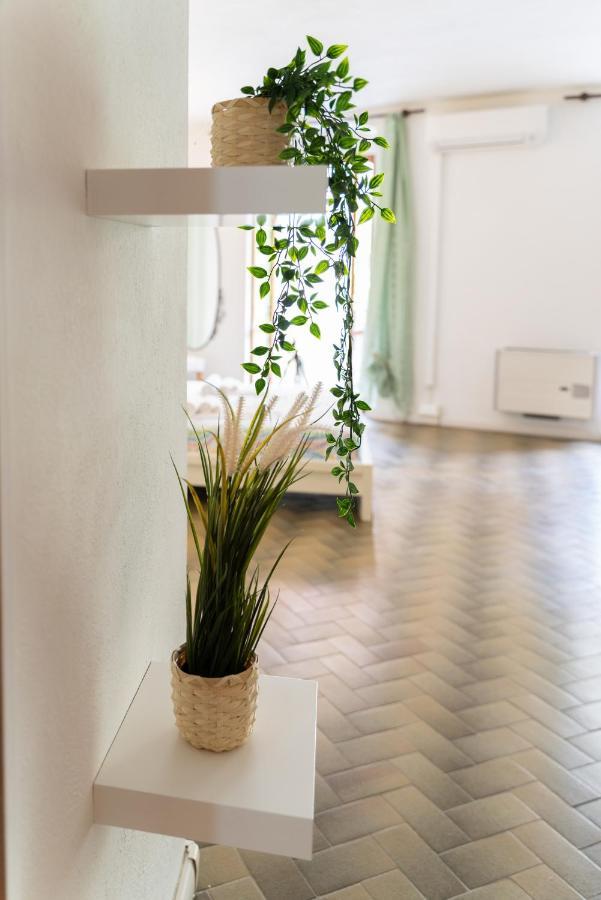 Lory'S Suite Manarola Luaran gambar
