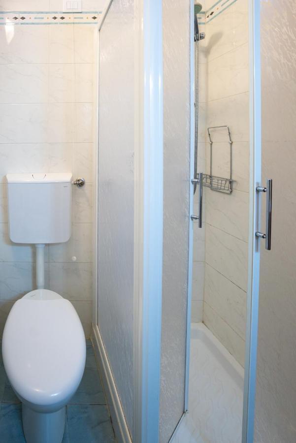 Lory'S Suite Manarola Luaran gambar